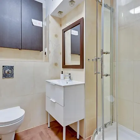 Grand - For 7 People In *