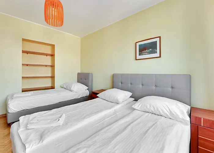 Grand - For 7 People In Lägenhet Sopot